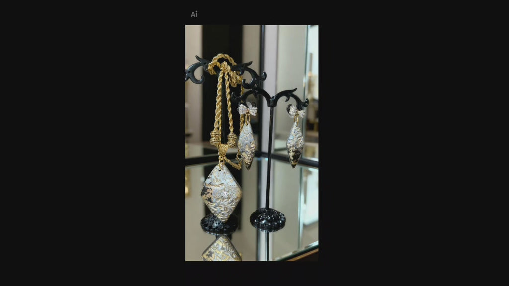 Chelsea — Barbed Wire & Lace Collection