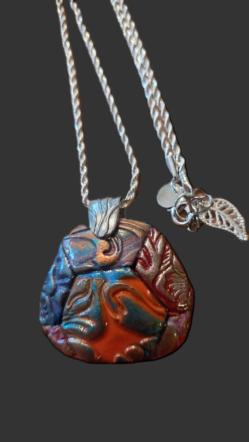 "CAMILLE" Pendant necklace "Hot Havana Nights "🔥 🥵